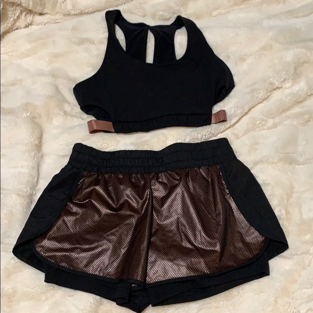 Demi lovato fabletics set